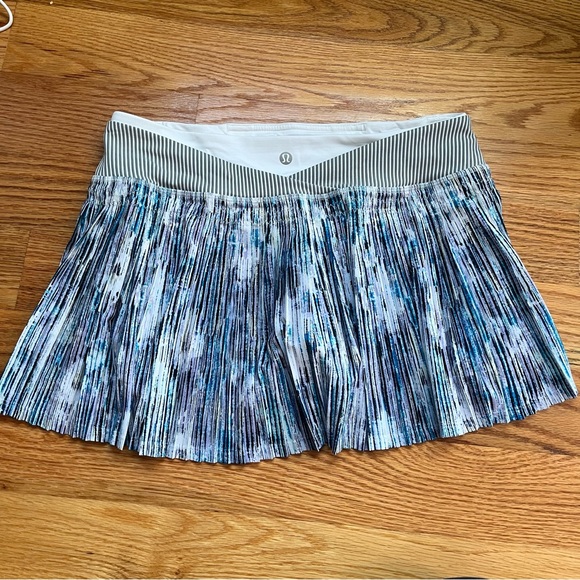 Lululemon Time To Shine Skirt Blurry Belle Multi Battleship White sz 6 - Picture 5 of 8